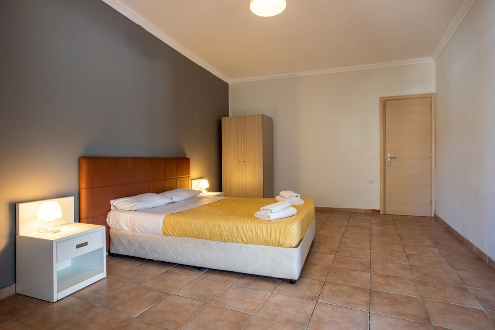 Arkadianos Aparthotel Agios Sostis  Exteriör bild